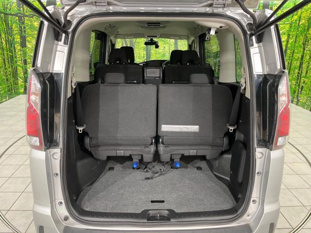 NISSAN SERENA  S-HYBRID 4WD 2017