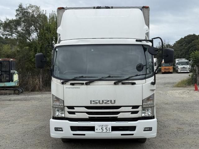 ISUZU FORWARD 2016