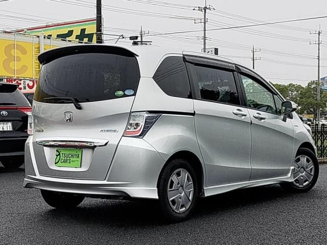 HONDA FREED HYBRID 2013