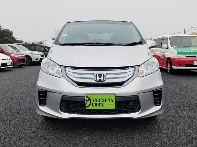 HONDA FREED HYBRID 2013