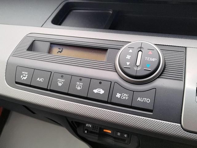 HONDA FREED HYBRID 2013