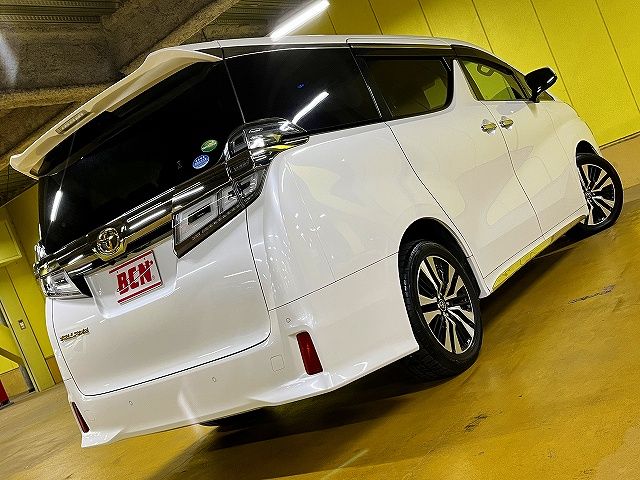 TOYOTA VELLFIRE 4WD 2018