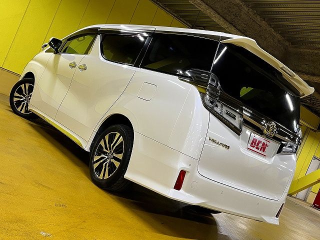 TOYOTA VELLFIRE 4WD 2018