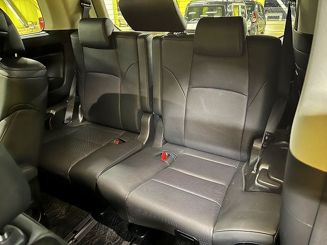 TOYOTA VELLFIRE 4WD 2018