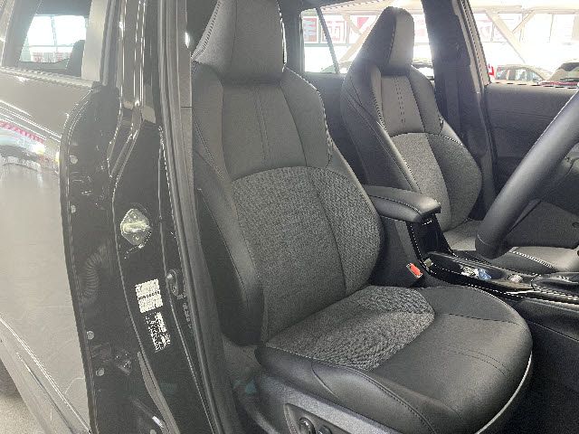 TOYOTA COROLLA CROSS HYBRID 2024