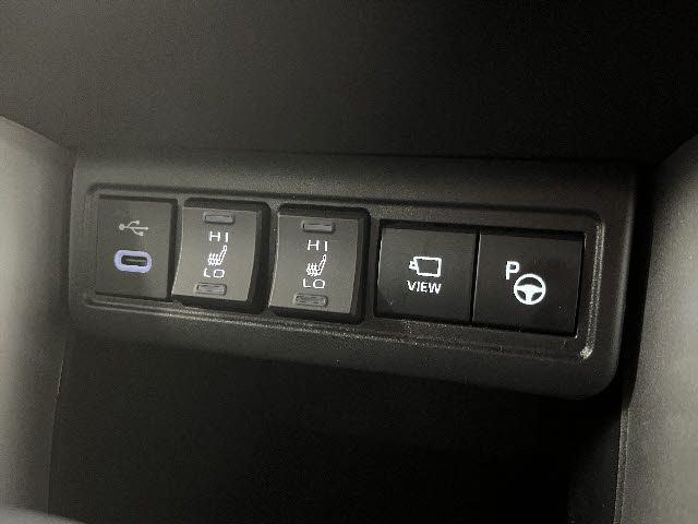 TOYOTA COROLLA CROSS HYBRID 2024