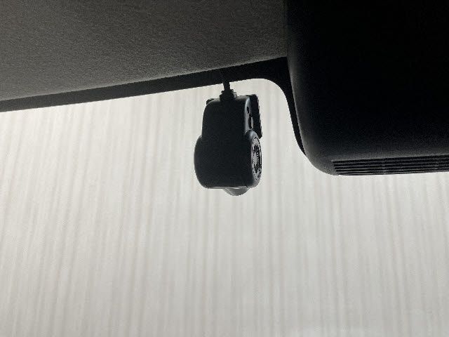 SUZUKI Spacia GEAR 2022