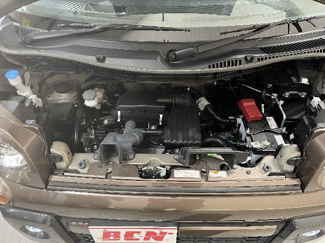 SUZUKI Spacia GEAR 2022