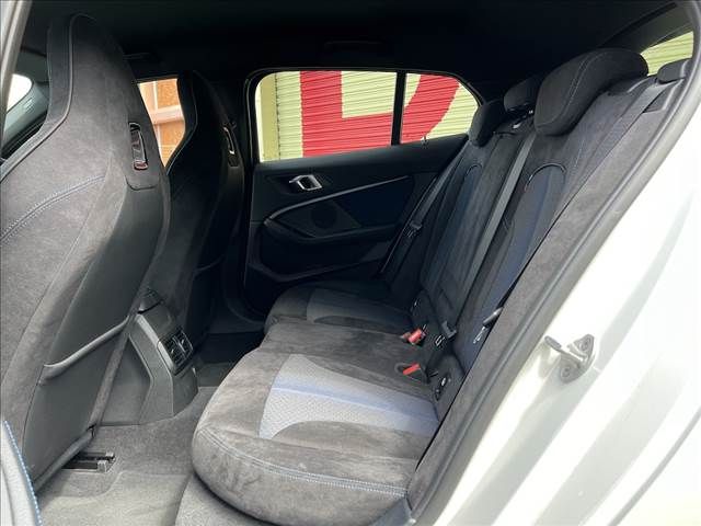 BMW BMW 1series 2020