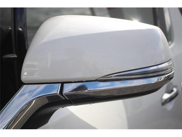 TOYOTA ALPHARD hybrid 4WD 2019