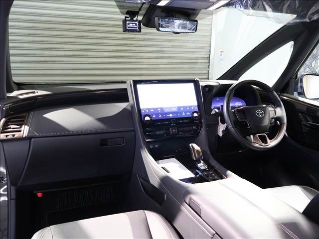 TOYOTA ALPHARD hybrid 2024