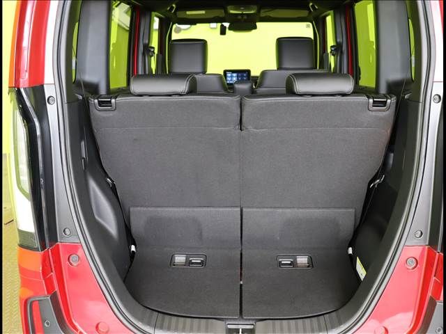 HONDA N BOX CUSTOM 2024