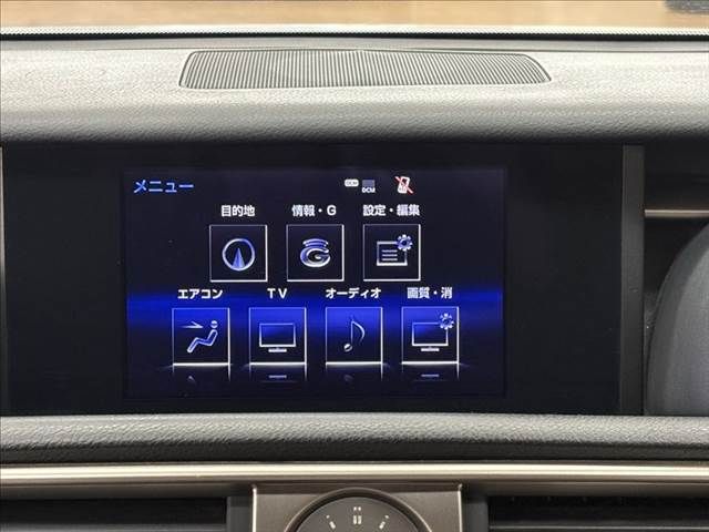 TOYOTA LEXUS IS300h 2013