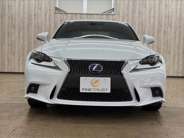 TOYOTA LEXUS IS300h 2013