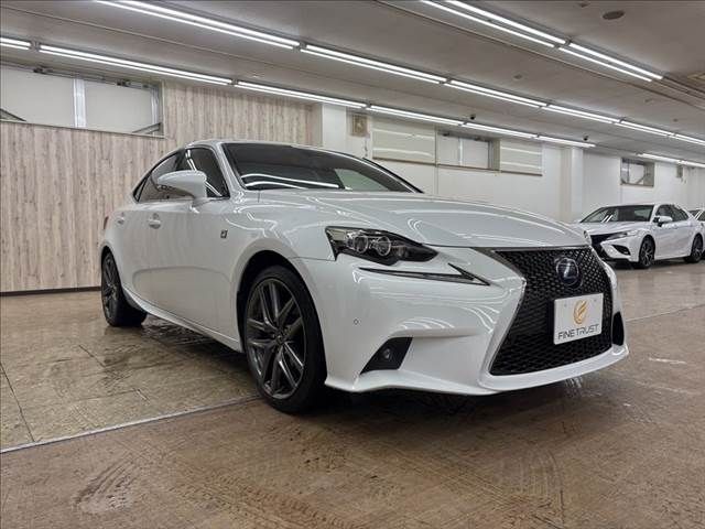 TOYOTA LEXUS IS300h 2013