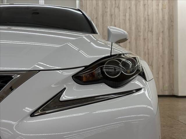 TOYOTA LEXUS IS300h 2013