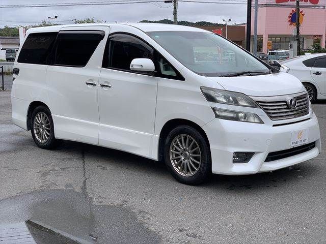 TOYOTA VELLFIRE 2009