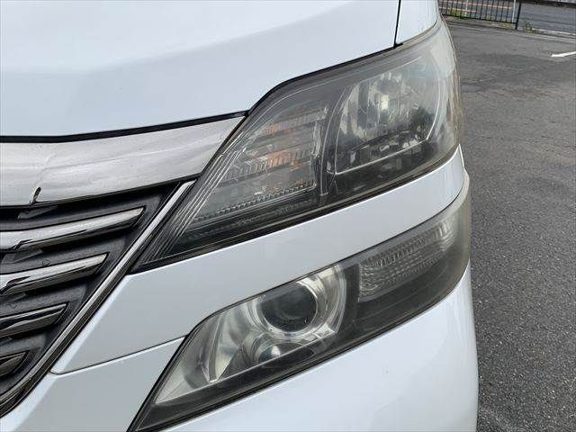 TOYOTA VELLFIRE 2009