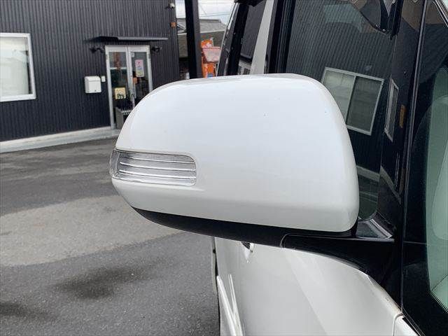 TOYOTA VELLFIRE 2009