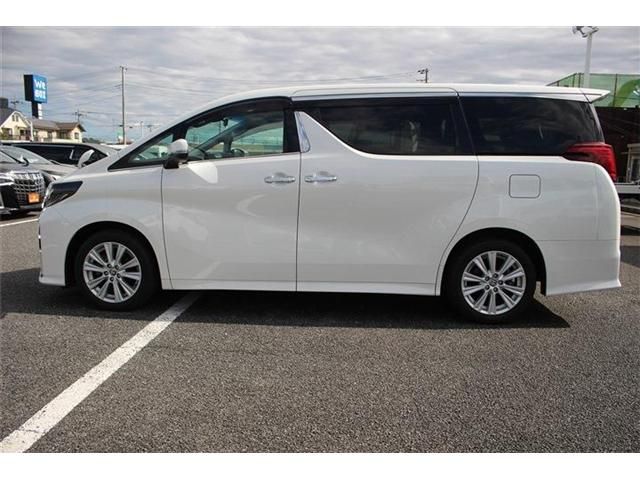 TOYOTA ALPHARD 2020