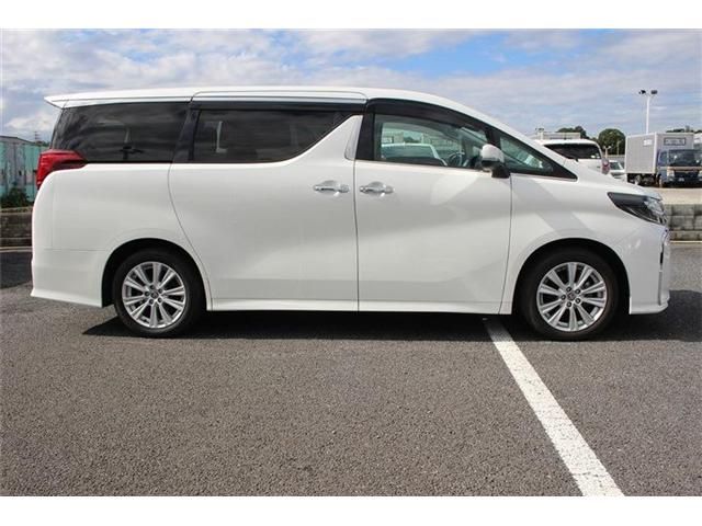 TOYOTA ALPHARD 2020