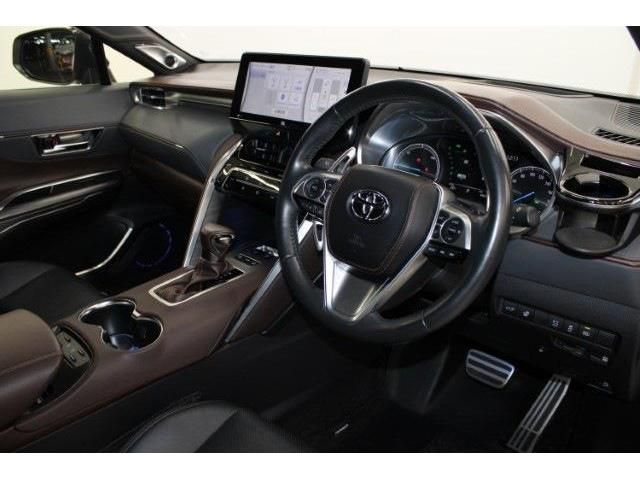 TOYOTA HARRIER HYBRID 2020