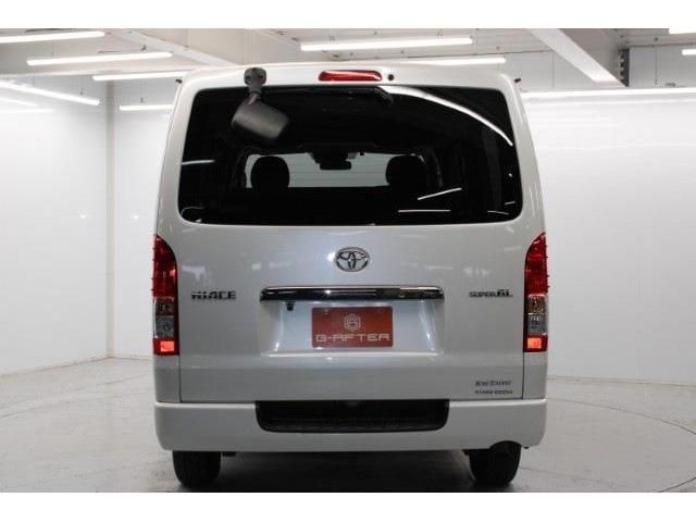 TOYOTA HIACE van 2WD 2018