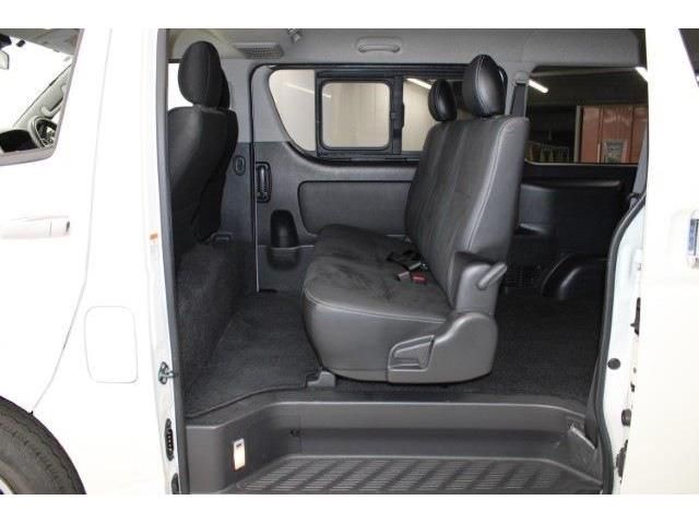TOYOTA HIACE van 2WD 2018