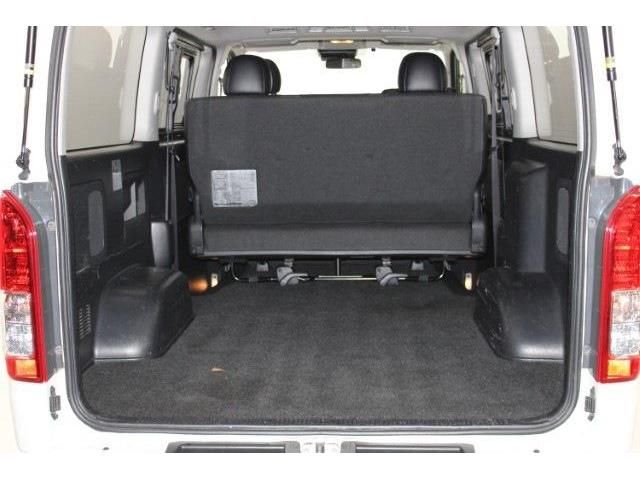 TOYOTA HIACE van 2WD 2018