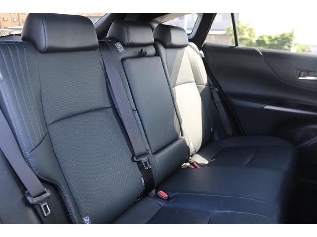 TOYOTA HARRIER HYBRID 2020