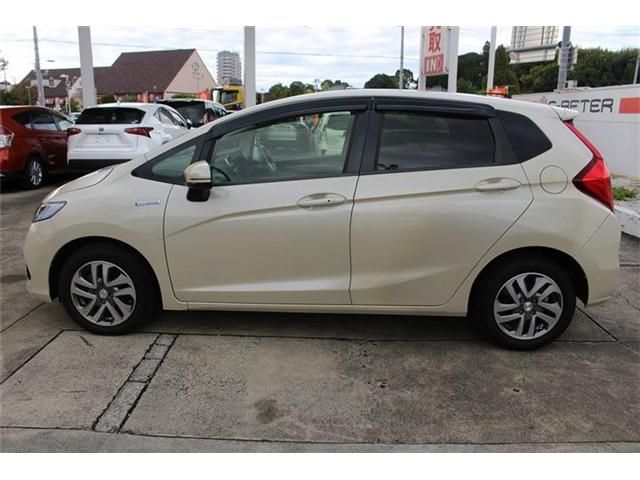 HONDA FIT HYBRID 2019