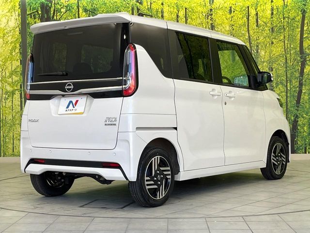 NISSAN ROOX 4WD 2024