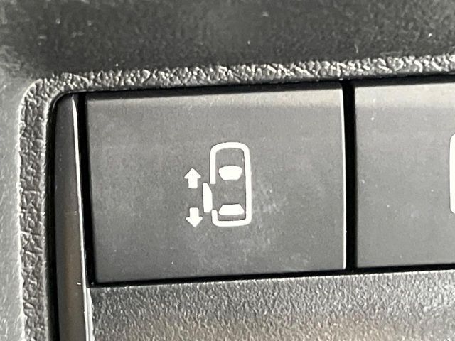 MITSUBISHI DELICA MINI 2023