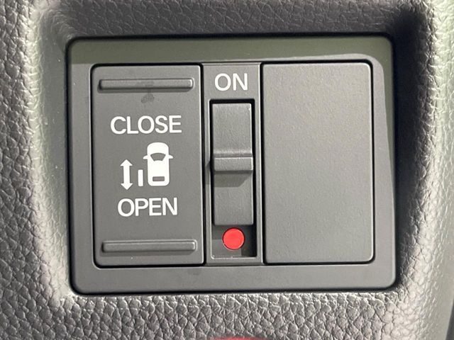 HONDA N BOX CUSTOM 4WD 2022