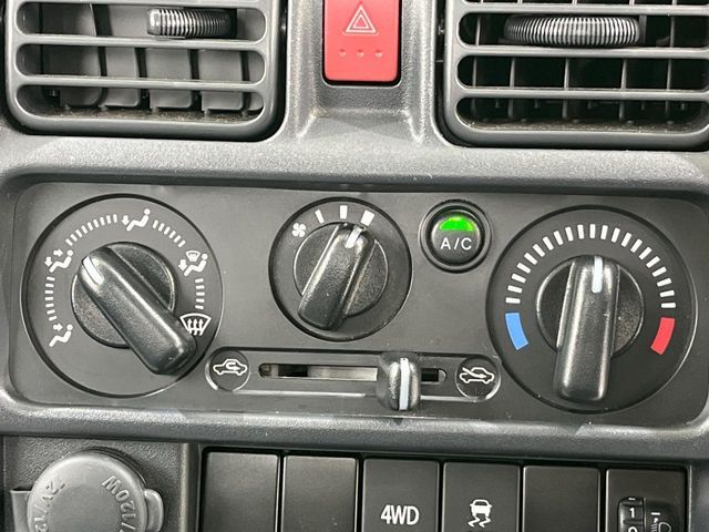 SUZUKI CARRY truck 4WD 2024