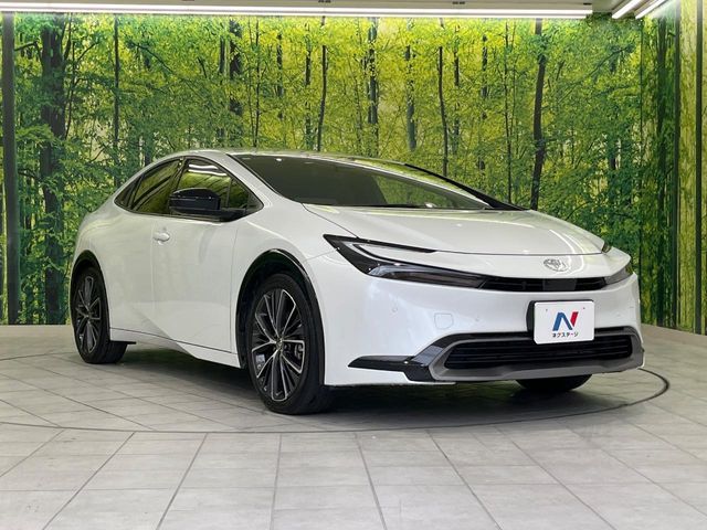 TOYOTA PRIUS 4WD 2024