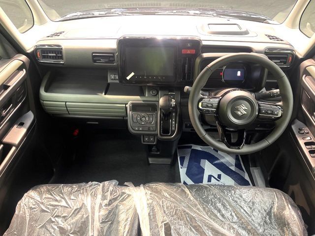 SUZUKI Spacia GEAR 2024