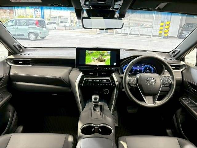 TOYOTA HARRIER 2WD 2023