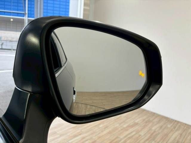 TOYOTA HARRIER 2WD 2023