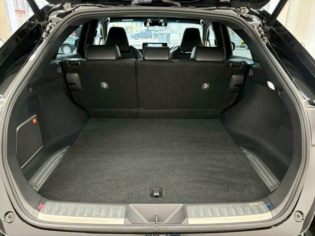 TOYOTA HARRIER 2WD 2023