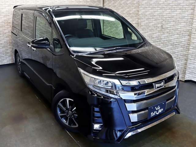 TOYOTA NOAH 2019
