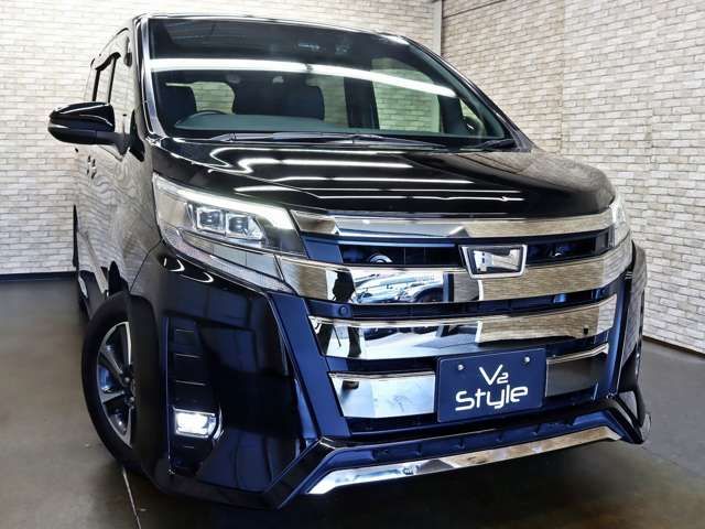 TOYOTA NOAH 2019