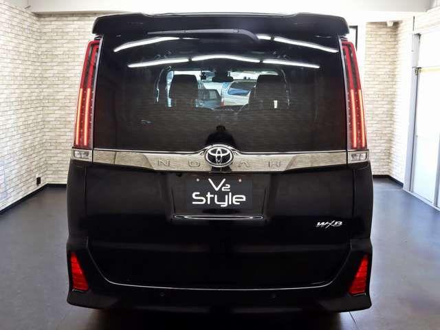TOYOTA NOAH 2019