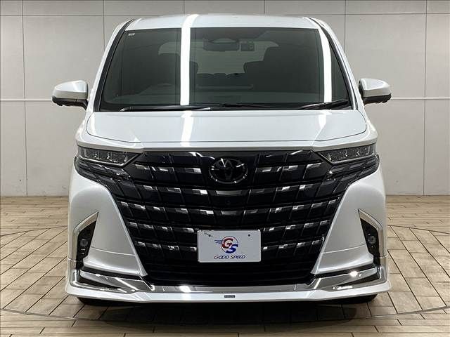 TOYOTA ALPHARD 2024