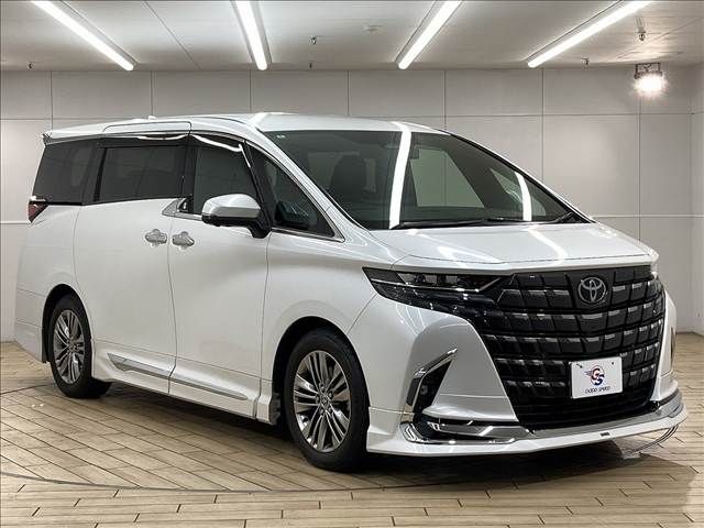 TOYOTA ALPHARD 2024