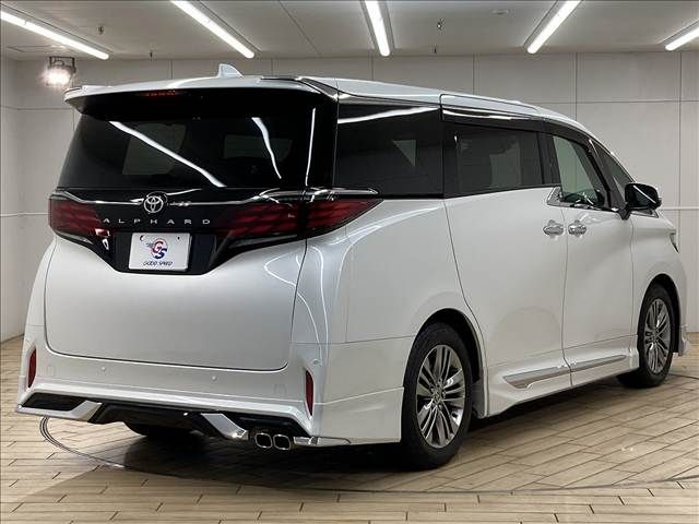 TOYOTA ALPHARD 2024