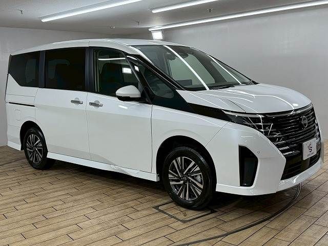 NISSAN SERENA  WG 4WD 2025