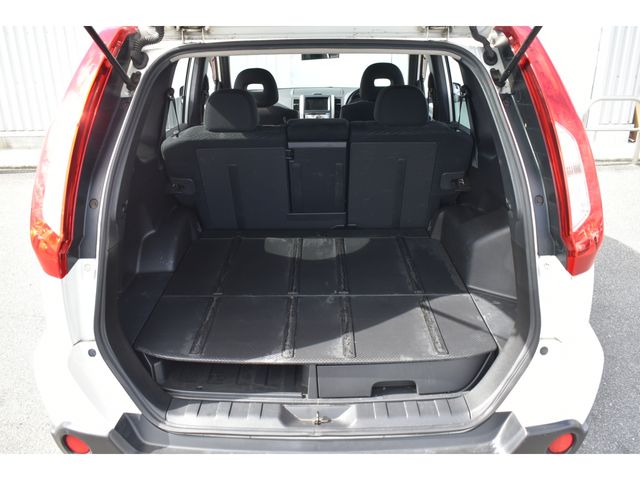 NISSAN X-TRAIL 4WD 2010