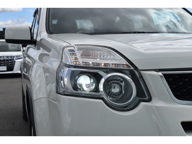 NISSAN X-TRAIL 4WD 2010