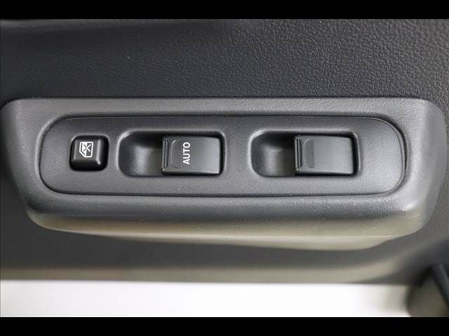 NISSAN NT100 CLIPPER 4WD 2019